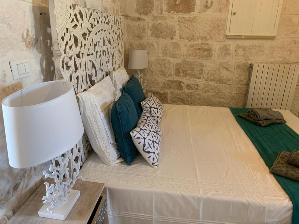 Trulli Tesoro Bed & Breakfast Cisternino Bagian luar foto