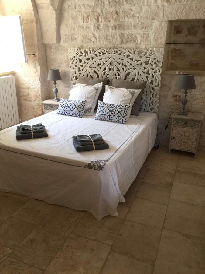 Trulli Tesoro Bed & Breakfast Cisternino Bagian luar foto